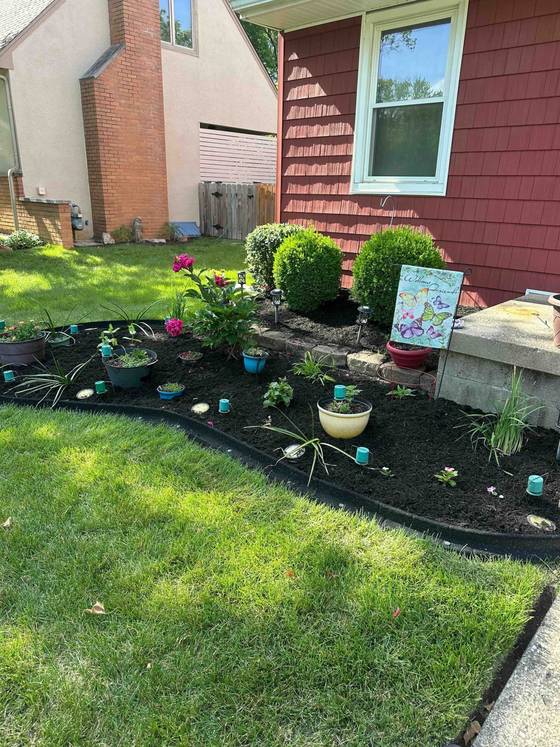 Colonial Landscaping summer cleanup result 7